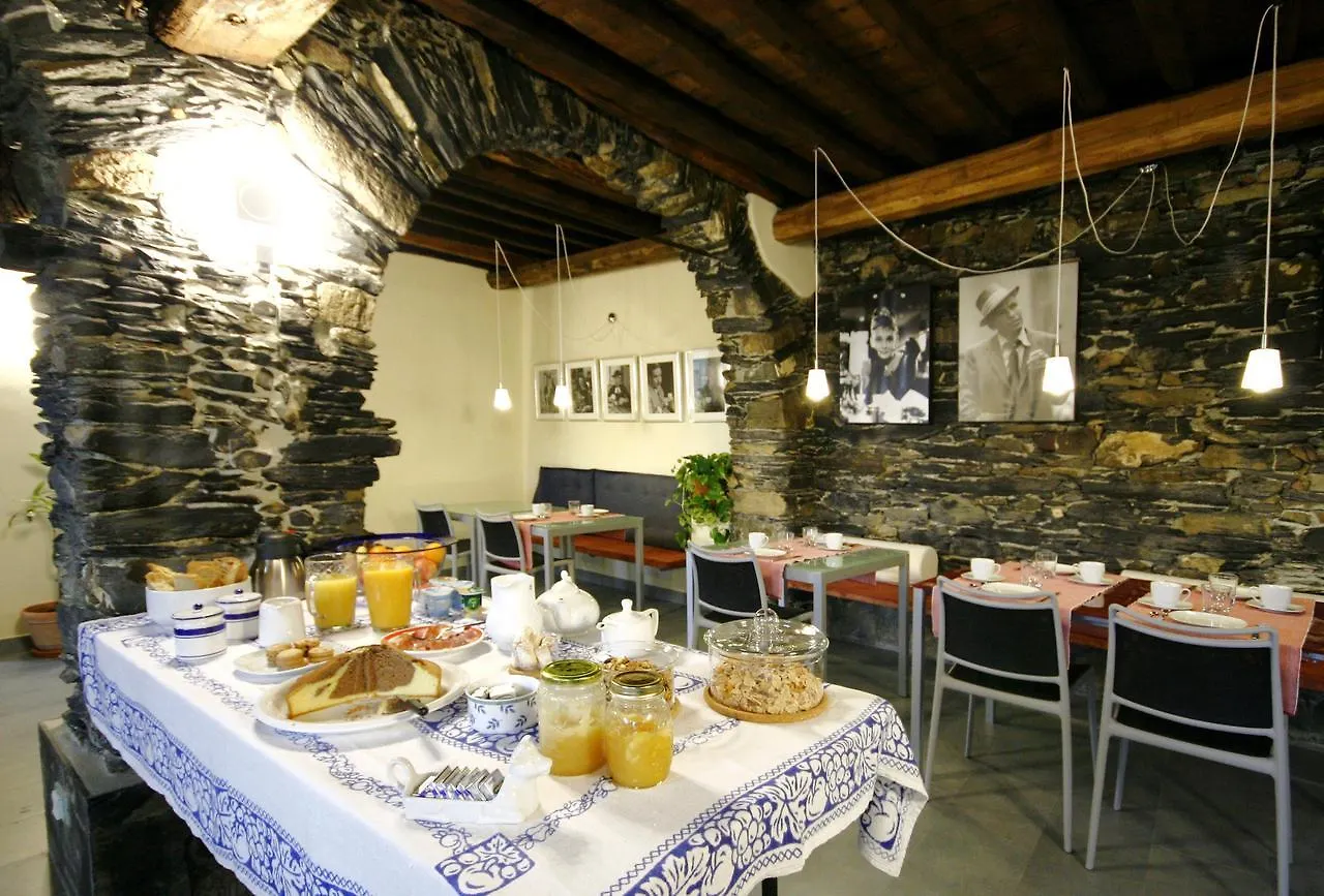 Frühstückspension Villa Paggi Country House Carasco
